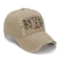 Cappellino da baseball kaki invecchiato con toppa NYC leopardata e bordi logori - Taglia Unica(Regolabile) / Cachi
