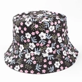 Détail d'un chapeau bob noir avec des imprimés de petites fleurs roses et blanches - M(56-58cm) / Floral Rose Blanc Noir (07#)