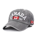 Dettaglio ricamo bianco CANADA 3D su cappello da baseball in cotone grigio - Grigio