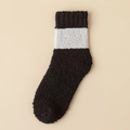 Chaussettes d'hiver en polaire corail pour hommes noires avec rayure contrastée grise - Taille unique / Noir