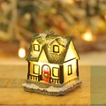 Beleuchtetes Weihnachts-Resin-Häuschen mit warmem Glühen für die Innendekoration - Modell C1 Kleines Haus