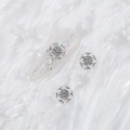 Nail art alloy snowflake with sparkling diamonds and silver glitter finish - Style A1143-06