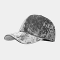 Primer plano de gorra de terciopelo con textura jaspeada y visera con pespuntes - Ajustable / Gris