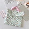 Gewatteerde lichtgroene laptophoes met roze handvat en schattig konijnenpatroon - Salt Style Konijntje