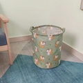 Green canvas laundry basket with squirrel print and convenient side handles for storage - Fox / 35*41cm (45L)