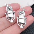 Retro silver alloy microphone pendant charms for DIY jewelry and necklaces - Retro Microphone (26x13mm-3.4g)