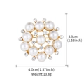 Elegant gold-tone circular brooch with white pearls and rhinestones, 3.9cm diameter - Xd825299