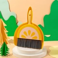 Set de limpieza mini escritorio con recogedor diseño limón amarillo y cepillo gris decorativo - Juego de Limón / Amarillo