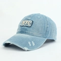 Gorra de béisbol vaquera azul claro con bordado NYC en 3D y detalles de efecto gastado - Ajustable / Azul claro