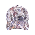 Dettaglio del cappellino da baseball con stampa floreale, filo dorato e tessuto strutturato - Stile Floreale 2