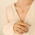 Collana con ciondolo a cuore vintage e anelli a catena placcati in oro 18 carati - Catena di Estensione 40+5CM / Oro