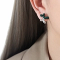 Balloon dog stud earrings with dark green enamel and polished silver plating for women - Green/Silver