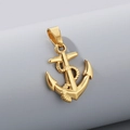 Vue macro d'un pendentif ancre dorée avec détails de corde sur fond gris clair - Pendentif Ancre Couleur Or (KP130542-HR)