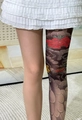 Collant transparent avec motifs de tatouage japonais pivoine et écailles de poisson - Pieds De Pivoine Rouges Et Jaunes / Collants Taille Haute En Soie Filée À Âme Renforcée Avec Gousset Ajouté [impression Numérique]