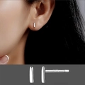 Minimalist S925 sterling silver bar stud earrings in silver finish for a modern look - Letter I/Pair