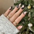Uñas postizas de almendra con purpurina negra y remolinos para fiestas navideñas - Tipo de Pegamento / Estilo de Remolino de Purpurina Negra (Y-163)