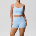 Ensemble de yoga bleu clair deux pièces avec brassière à fines bretelles et short taille haute - S / Haut Et Bas / Bleu Ciel