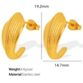 Boucles d'oreilles dorées en acier inoxydable en forme de C, taille 19,2mm sur 14,7mm - Style Rayé en Forme de C (EH512)