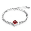 Pulsera cubana de acero plateado con una piedra de circón rojo de talla cuadrada central - Color Acero (KB169955-KLX)