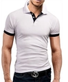 Details des weißen Poloshirts mit kontrastierendem schwarzem Kragen und Ärmeln - S / Weiß