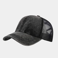 Gorra de béisbol de mezclilla gris con malla transpirable y abertura para coleta - Ajustable / Negro