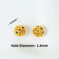 Hohlperle aus Sandgold mit 9,5 mm Durchmesser und 1,8 mm Öffnungsdetail - Stil 06 Hohlfarbperle-Blende 1,8 mm