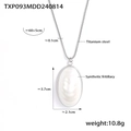 Ovaler Muschelanhänger an Kette aus 18k vergoldetem Titanstahl in minimalistischem Stil - Halskette / Stahlfarbe