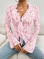 Primo piano del pizzo floreale rosa con balze delicate e dettaglio laccio anteriore - Taglia S / Top / Rosa