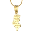 Dettaglio del ciondolo mappa della Tunisia placcato oro 18K con nomi di città incisi - Ciondolo Singolo Tunisia
