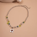 Böhmische Glasperlenkette mit Blumen- und Musiknoten-Anhängern auf Silberkette - Silber