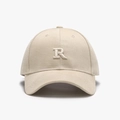 Casquette beige avec lettre R brodée en 3D et visière courbée en sergé de coton - Réglable / Beige