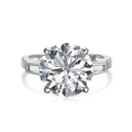 Elegant S925 sterling silver ring featuring a 6.5 carat yellow gemstone and side stones - White Zirconia