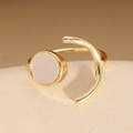 Luxurious gold-plated open ring featuring a shimmering beige abalone shell disc inlay - Round Shell Style (JZ0169) / Gold