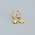 Funkelnde 925er Silberohrringe mit Stern-Anhänger und Gold-Finish für Damen - Gold
