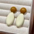 2510179b Off-white Oval