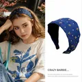 Détail du serre-tête bleu foncé avec clous étoiles dorés vue sur modèle et produit plat - 4# Serre-tête - Étoiles Bleues