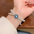 Pulsera de doble capa de perlas con gema azul y halo de cristales en la muñeca - S546 Blanco - Pulsera de Perlas de Aguamarina
