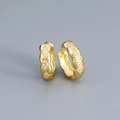 Orecchini a cerchio in argento 925 dorato con motivo a rombi e zirconi brillanti - Oro