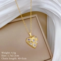 Details eines goldenen Herzanhängers mit Zirkonia-Inlay inklusive Maßen und Gewicht - Goldener Herzstil (F447)