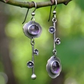 Orecchini asimmetrici in argento vintage con cristalli viola pendenti su rami - Stile Ametista Asimmetrico