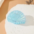 Blue shell-shaped gradient claw clip made of pearlescent acrylic for hair styling - Blue
