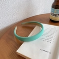 Padded mint green sponge headband for hair washing in a stylish velvet finish - Thickened Padded Fabric Style / Green