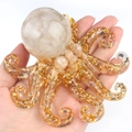 Figura de pulpo de cristal hecha a mano con resina de pan de oro y piedras de ágata - Cristal de roca