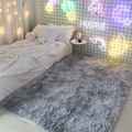 Modern grey long-pile plush rug for bedroom with soft fluffy texture and neon wall decor - 180x200cm / Tie-Dye Gray White