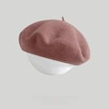 Béret classique en laine rouge foncé élégant pour une mode d'automne vintage - M (56-58cm) / Carmin