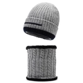 Set invernale berretto e scaldacollo in maglia grigio chiaro con fodera polare - Taglia unica / Grigio chiaro
