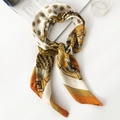 Elegant silk scarf with leopard print and baroque patterns in gold and black - 90cm X 90cm / Orange