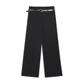 Pantalones negros de pierna ancha para mujer con cinturón fino y bajo doblado en fondo blanco - XS / Negro