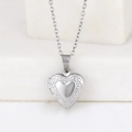 Silver heart locket necklace with vintage embossed floral design on openable pendant - Ruyi Heart 15*13/Steel