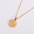 Collana con pendente a fiore di rosa lucido e opaco in elegante finitura dorata - Oro